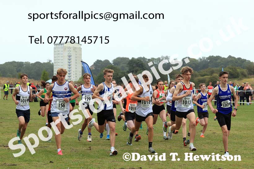 Mens and Womens Under-17s, 2024 Sunderland XC Relays.  Photo: David T. Hewitson/Sports for All Pics